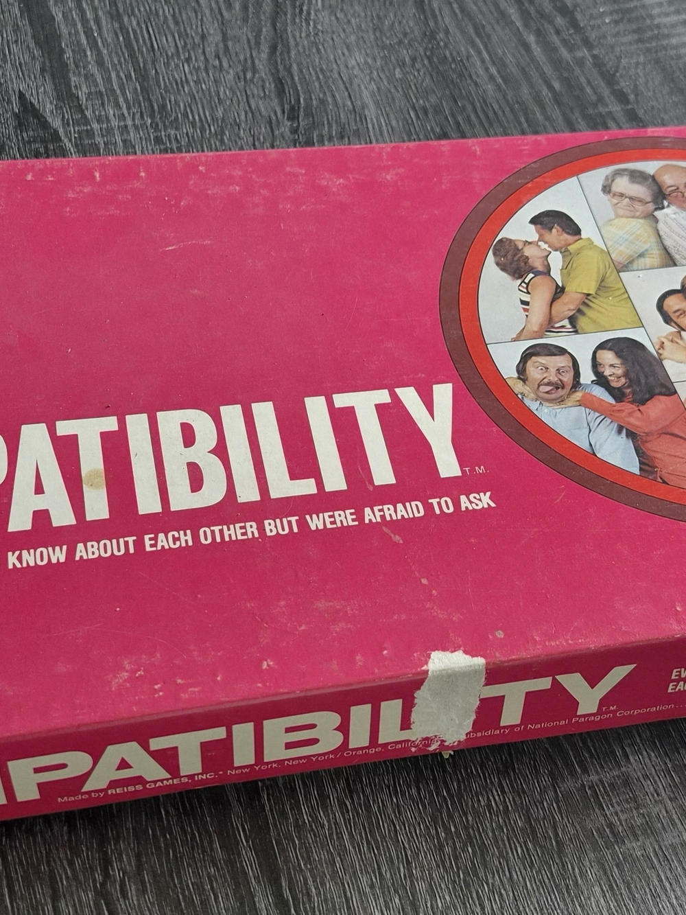 Compatibility Party Game - Pink Vintage 1974 Complete